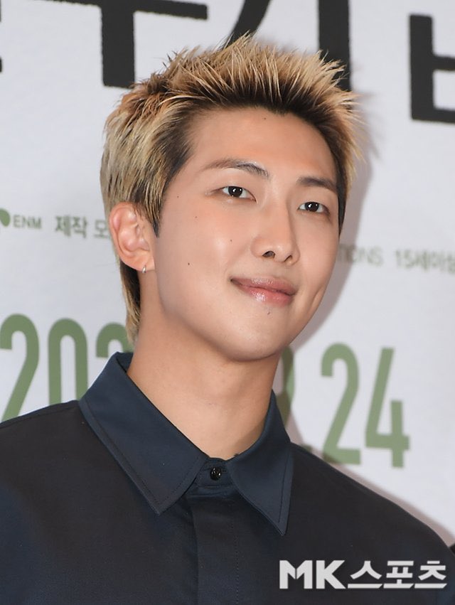 <a href="/AboutMusicYT/">About Music</a> RM NO OTHER CHOICE PREMIERE
#RM #방탄소년단RM #BTSRM