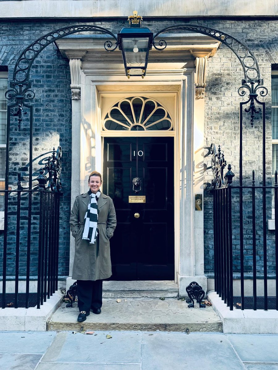CraddockCJ's tweet image. To coincide with President Trump’s state visit to the UK last week, I had the honour of attending a roundtable in Downing Street alongside the UK Chancellor Rachel Reeves, US Secretary of the Treasury Scott Bessent, as well as representatives from a number of leading UK and US…