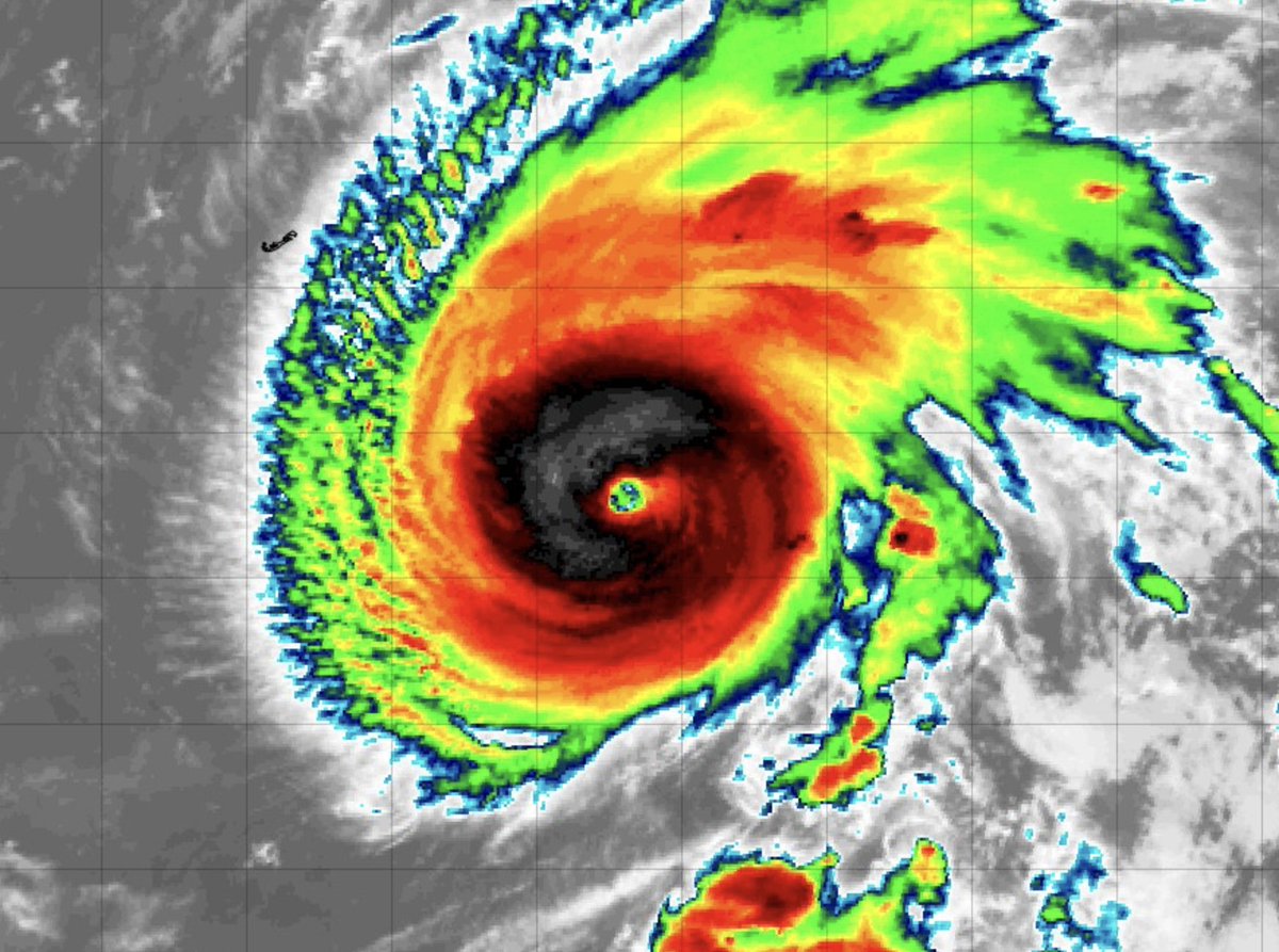 Rob Marciano (@robmarciano) on Twitter photo #Gabrielle has rapidly intensified to a Category 3 #Hurricane  -- that's Bermuda ~200mi away (but no threat) #Gabrielle has rapidly intensified to a Category 3 #Hurricane  -- that's Bermuda ~200mi away (but no threat)