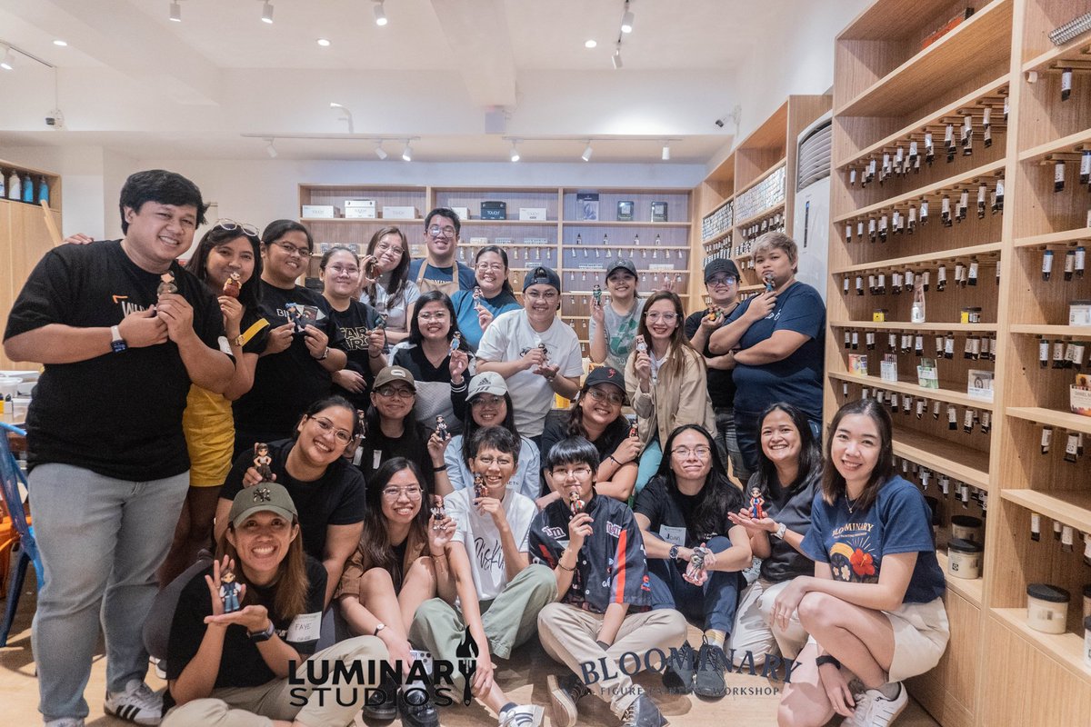 aaltniA's tweet photo. Grateful to each and everyone of you. Kasi kayo talaga yung dahilan. Walang kami kung walang kayo. Thank you! ❤️ #Bloominaryfamily https://t.co/ARhwVn2G5T