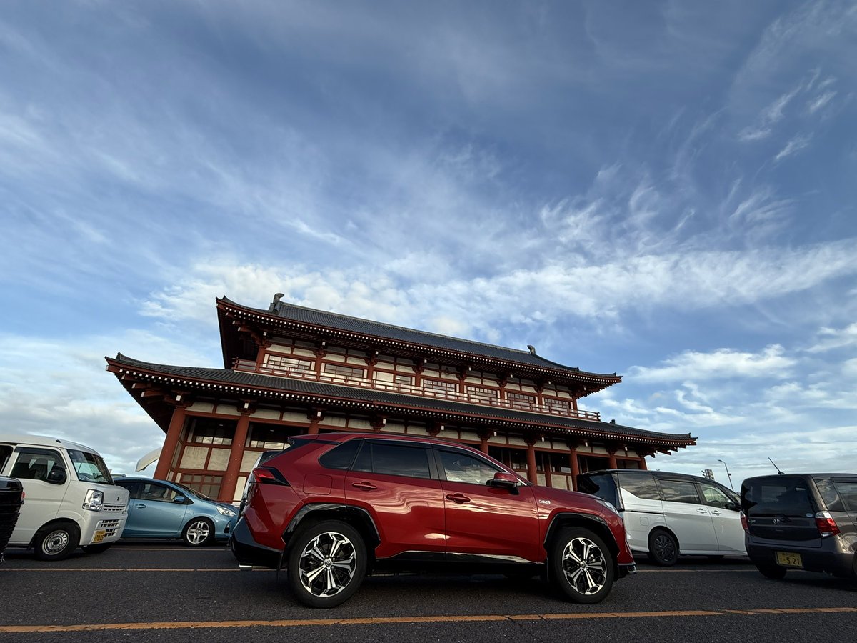 rav4phev_zz's tweet photo. なかなかいいポジション😅
昨夜、新門司港から神戸便で関西に帰ってきました
ようやく秋空っぽい時期になってきましたねぇ😊

マイカーログのバグ
新門司から神戸まで一瞬で移動したことにしてくれている🤪
#Rav4 
#rav4phev 
#阪九フェリー
#ふねこ https://t.co/V4PVmbyGeS