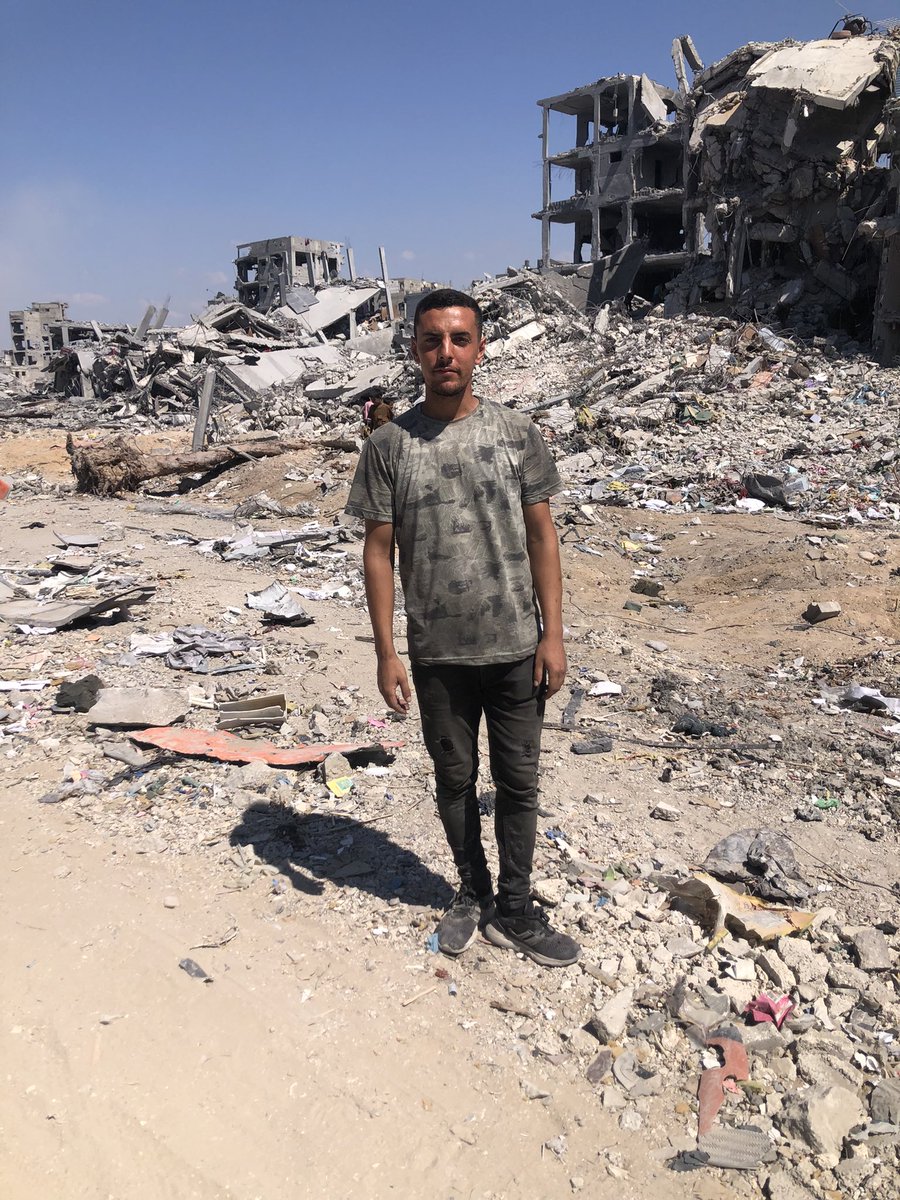 Haitham1152453's tweet photo. ---
*Sadly, there are no donations at this time...*
We’ve only managed to raise 140 out of the500 needed for evacuation.
I’m injured, and my family is trapped under heavy bombing in northern Gaza.
I don’t want to lose anyone I love. We are living each moment afraid it could be our last.
*Please, I’m begging you — help us.*
Even a small donation could save a life.
*Don’t leave us alone in this darkness.* 💔 https://t.co/cG5s9uRZJx
@ainiladra
@kimber41829
@oliveegirl
@MothTongue_
@g_morkert
@RioSlade @Lamis_Deek
@codfish32777294
@ihateyousalma @nada_chehade_ @SorchaBrazil