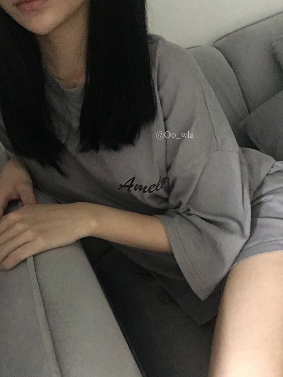 Oo_wla's tweet photo. 🩶 https://t.co/NLHSId0HCu