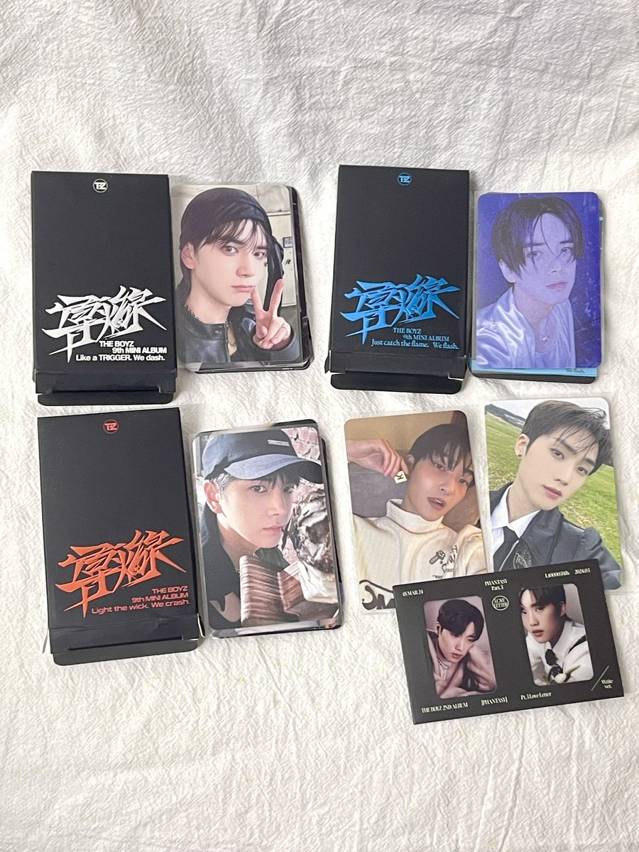 🇲🇾WTS THEBOYZ LIGHTSTICK V1
🫶RM120 excl postage
🫶only used once
🫶free pic2 album&amp;photocards
📮postage WM7 EM15
#pasartheboyz #pasartbz #pasartbzmy