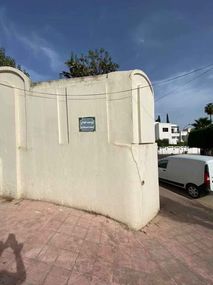 علاقة تاريخية مميزة بين العراق 🇮🇶 وتونس 🇹🇳 .. طرزها الدبلوماسي العراقي الكبير الراحل الدكتور محمد فاضل الجمالي لدوره البارز في دعم استقلال تونس والقصة الشهيرة في اجتماع UN. 
في الصور شارع باسم قدوتنا الجمالي في العاصمة تونس - منطقة المنار بعدستي .
🇮🇶🫶🇹🇳