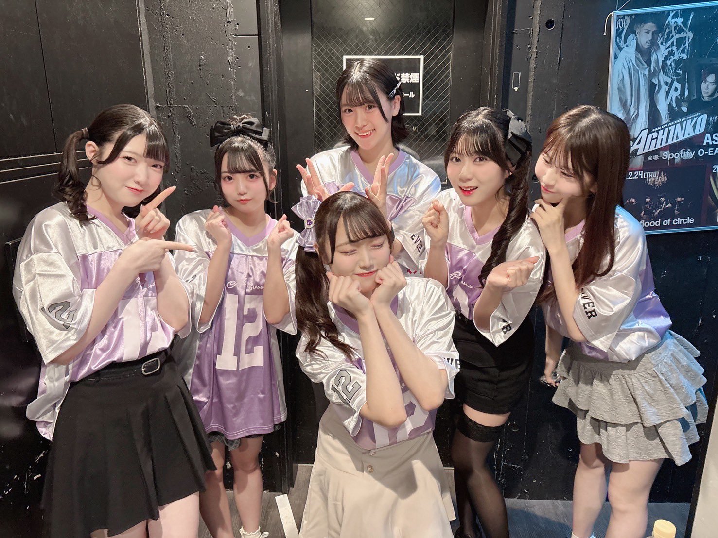 L/INE LIVE アイドル 集合写真 GNB2PfqaEAAk0os.jpg:large
