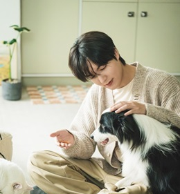 akichoiyoung's tweet image. #LeeMinho x #PROMIZ launches pet life-respecting campaign
#MyPetDoctor will be running a donation campaign called "WITH CARE, GIVE LIFE" to respect the lives of abandoned animals together with actor LeeMinho and donation platform PROMIZ.
➡m.hemophilia.co.kr/news/articleVi…
#이민호