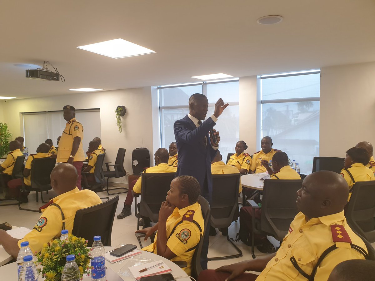 followlastma's tweet image. #Batch3
#Day1
#TopManagementTraining

A Paradigmatic Approach to Continuous Capacity Building for Officers of the Lagos State Traffic Management Authority. By augmenting their skill sets and leveraging cutting-edge expertise, we can catalyze a transformative impact on traffic…