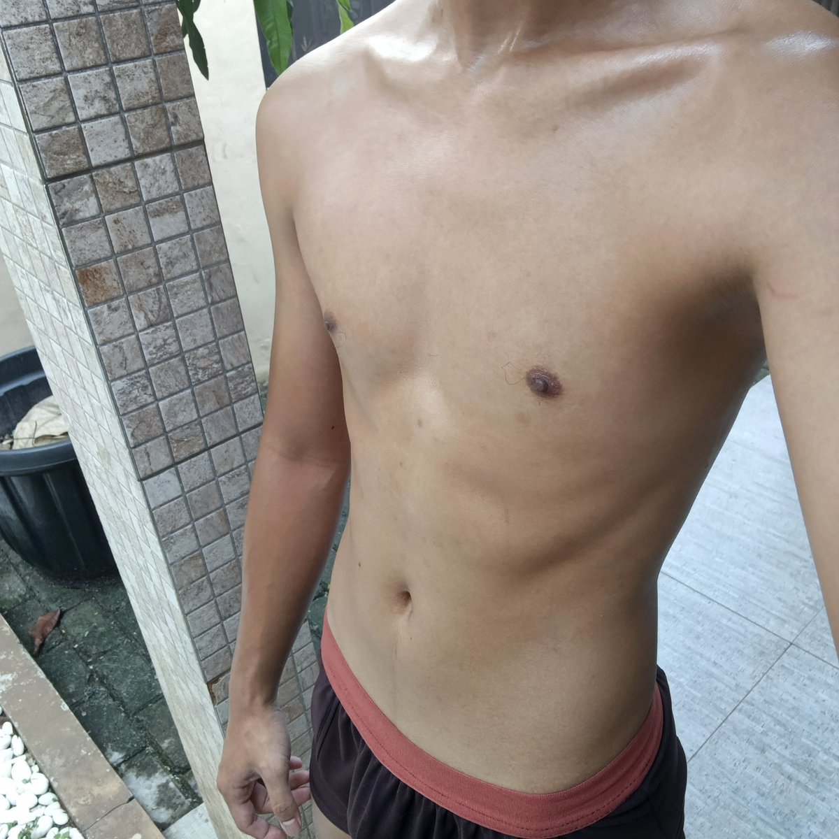 _itsanggara's tweet photo. Just finishing my workout
Little by little 🥰

#asianboys #gayindonesia #gayasian #cuteboys #hairlessarmpit #armpitfetish #indonesianboys #shirtless #gay #lgbt #asiantwink #gaypride #gayman #gaymen #gaylove #instagay #gayboy #underwear #jockstrap #underwearfetish https://t.co/vEXBPfgWV5