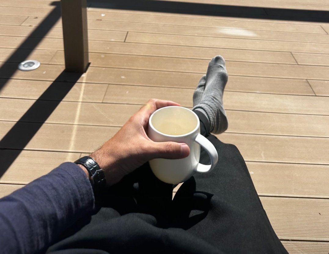 1 Evren 
9 Gezegen
204 Ülke
8 milyar insan içinde 
7 senedir
Doğru dürüst bi adama denk gelemedim amk.