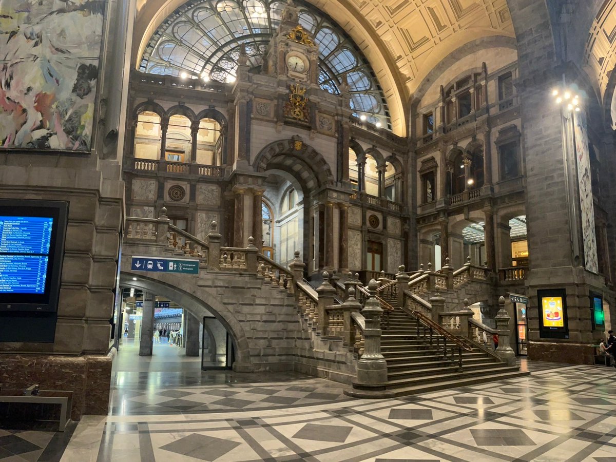 吉田よい tweet media