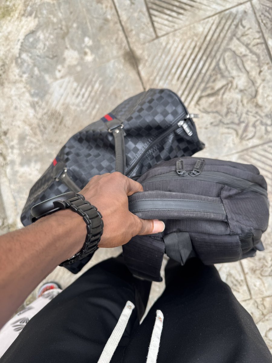 Off for Vacation 🧳🚗