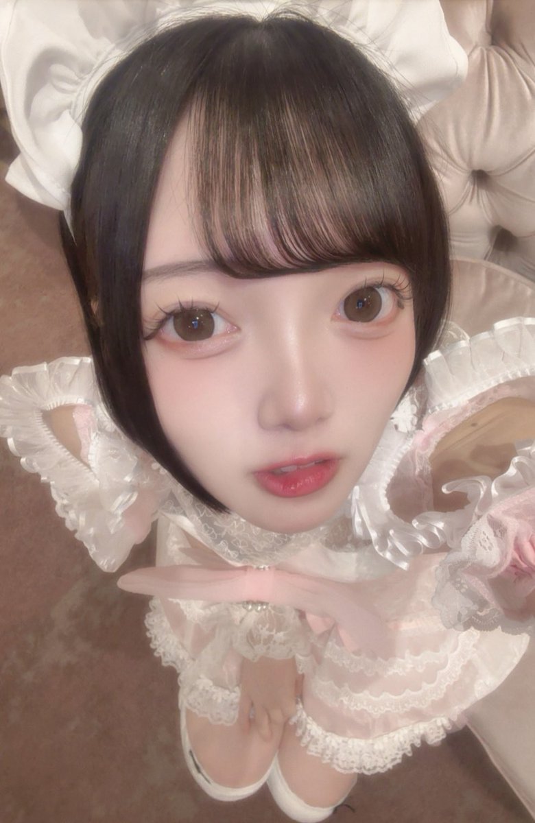 昨日の今日は大事を取っておやすみしています⋆꙳

明日は18:00~25:00いるので会いたくなったら呼び出し待ってるね꙳.*

sp.pokepara.jp/tokyo/m9/a1003…

ブログ更新したので読んでくれたら嬉しいです^ᴗ ᴗ^