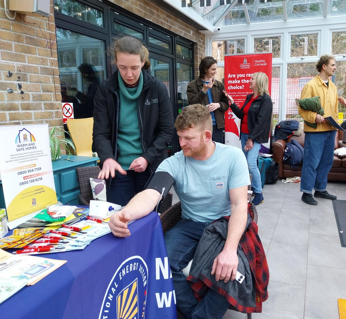 FishMishSeaFit's tweet photo. 1 in 3 adults have high blood pressure in the UK, many don’t realise it because there are no symptoms. Fishermen think of a blood pressure check as part of an MOT for your body. @thefishmish @seahospital @LLAberdeenshire @NHSYOURhealth https://t.co/Yd2hKBDzRI