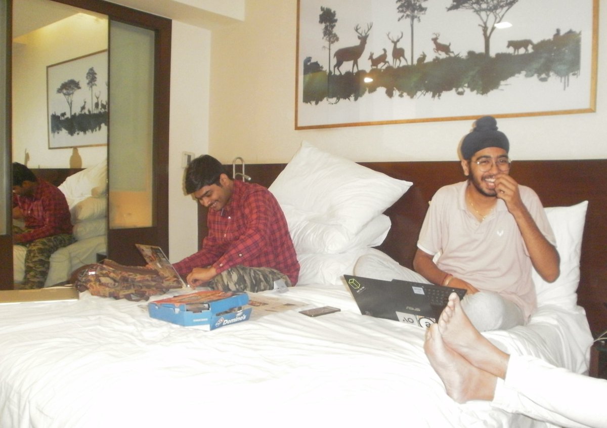 Kanishk (he/him) 💽 tweet media