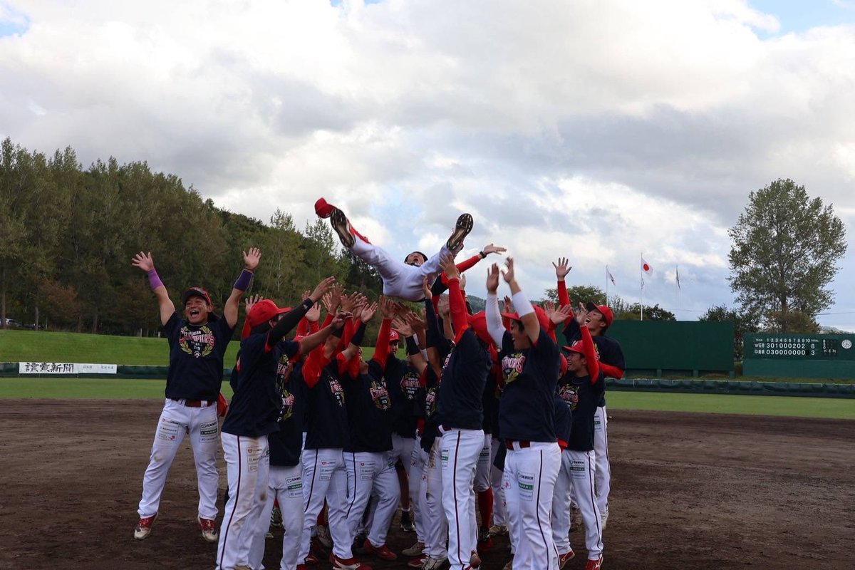 =======
#北海道フロンティアリーグ 2025
CHAMPIONS
#石狩レッドフェニックス
👑👑👑
=======

4年連続リーグ1位通過、激闘のCSも勝ち抜き3連覇！石狩球団は9/25から開幕する日本独立リーググランドチャンピオンシップ2025に出場します。
(初戦は26金12:30 vs火の国)