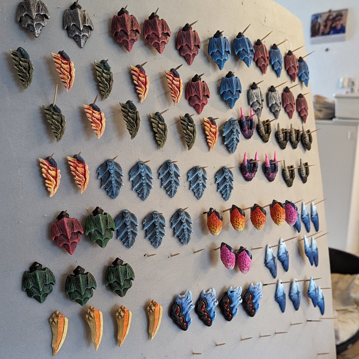 Suggest some monsters you like! I'm working on the next Monster Hunter pendant designs. Make your suggestions, maybe your favorites will be the next ones!