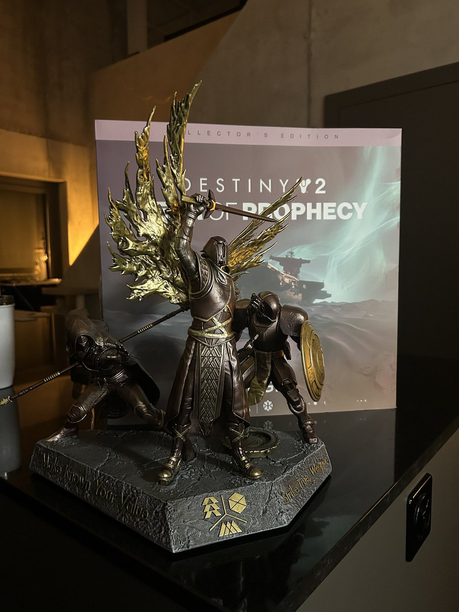 Thank you <a href="/DestinyTheGame/">Destiny 2</a> &amp; <a href="/Bungie/">Bungie</a> 🩶 

#d2creator