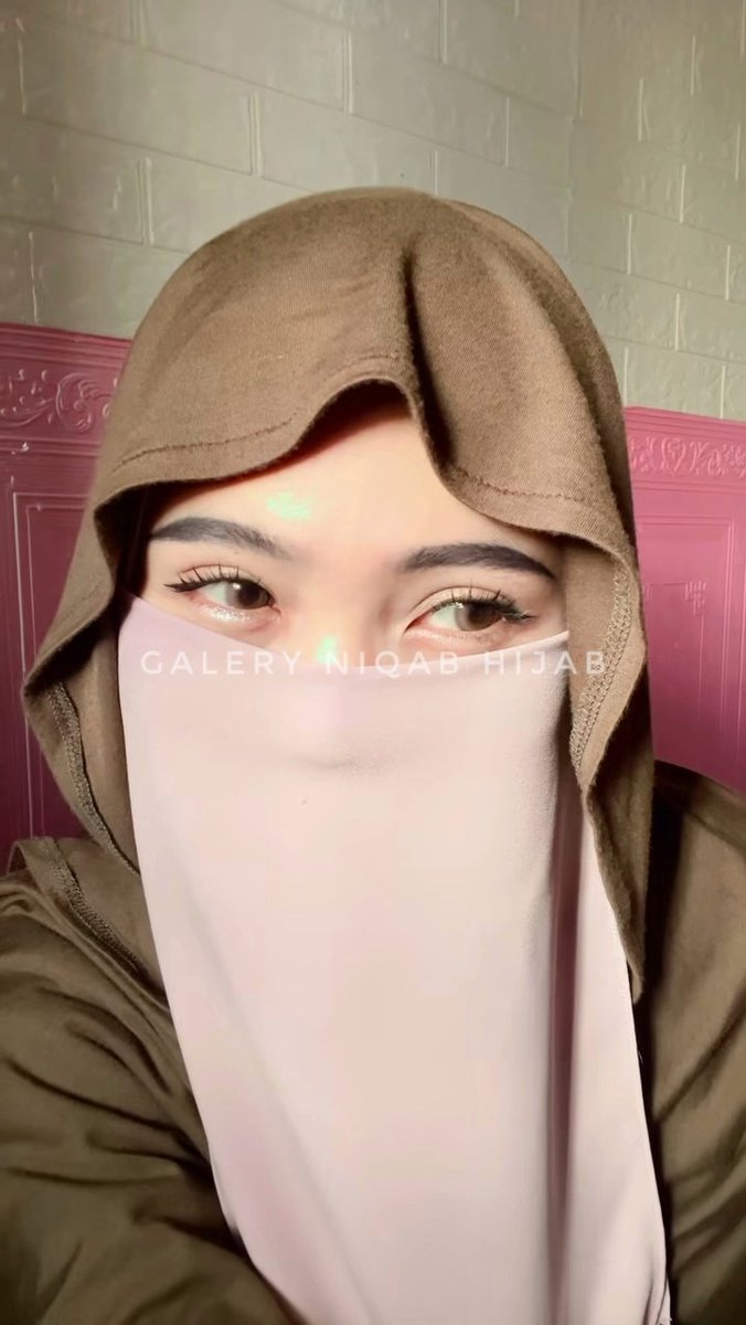 HijabersGirls's tweet photo. 🤎🩷🤎 https://t.co/hYy3RIADNx