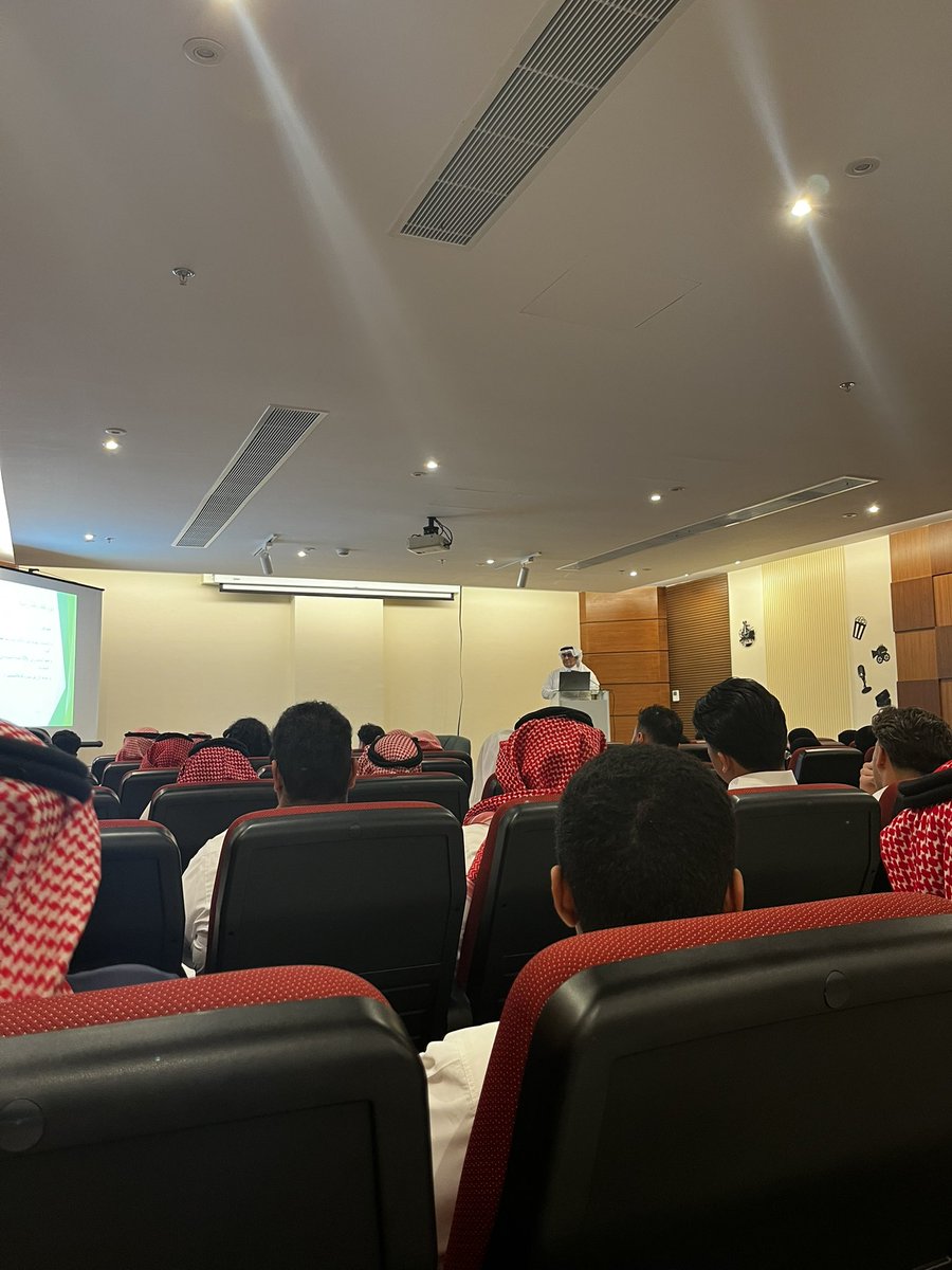 kwx911's tweet photo. تشرفت بحضور لقاء صوتك مسموع مع@DrBandarAljaid واستفدت كثير من طرحه حول الاستبيانات الإلكترونية. https://t.co/hy3zlTZmZ2