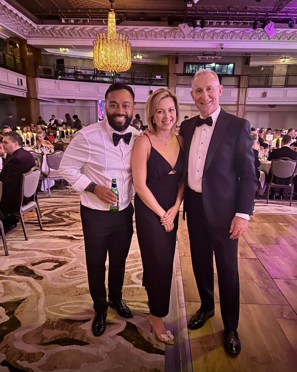 3R_RecSolutions's tweet image. What a night at the @RecruiterAwards last week! We had an incredible time celebrating with the best in the industry - congratulations to all the winners!
Our team had the pleasure of connecting with so many amazing finalists, industry experts, and our 3R partners.
#recruitment