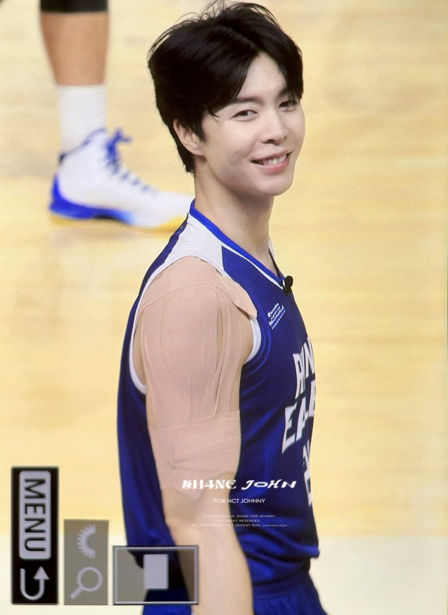 JTNLOOKS's tweet photo. #johnten: the sweetest players 🏀😍 https://t.co/bd3tcGwSJP