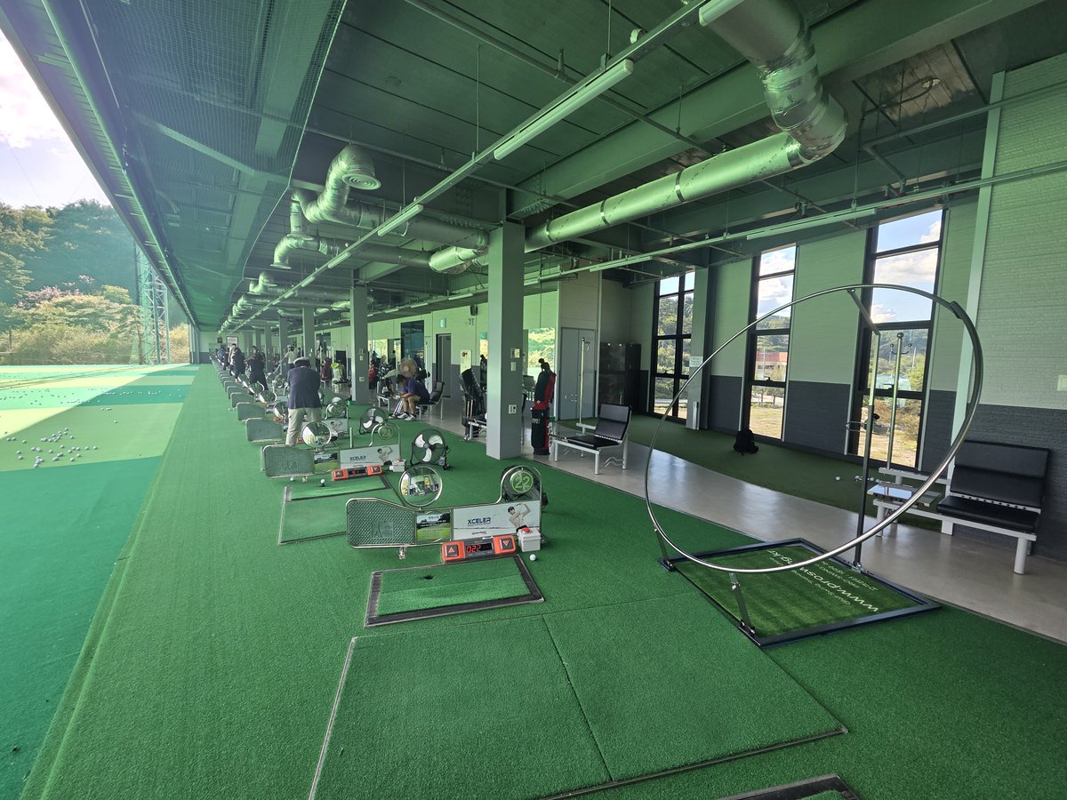 Proswing_Inc's tweet image. 진주 자메스4 골프존파크 인도어 타석에 #스윙플레인2.0을 설치하여 스윙궤도를 레슨 합니다^^

제품문의:1899-6637
proswing.kr
#골프연습머신 전문제조사: 프로스윙

#티샷교정 #공치는골프스윙기 #실외골프연습기 #스윙궤도교정 #스윙궤도레슨 #드라이버스윙기 #아이언스윙기