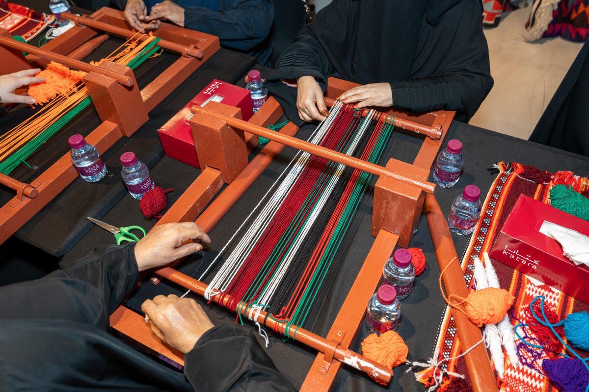 QNAEnglish's tweet image. #Katara Launches Heritage Workshop Series in Collaboration with #Ehsan
#QNA  #Qatar
bit.ly/4neWErj