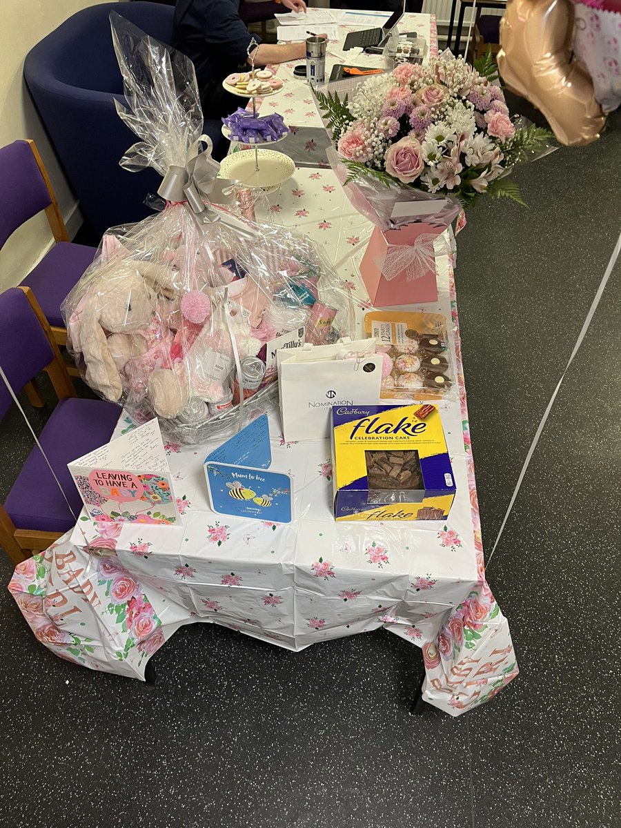 sam_alcroft's tweet photo. Our very own gorgeous FSC Daniella Quinn from Shieldhall Glasgow is on maternity leave as of tomorrow, we dine the Bothy up for her with gifts and balloons, she’ll be missed. @coopuk @coopukcolleague @CoopFuneralcare https://t.co/18fuTBn7V7