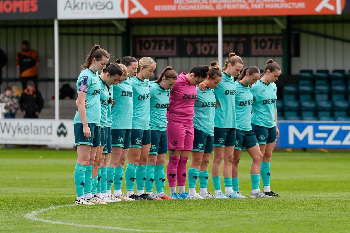 WolvesWomen's tweet photo. For Maddy and Matt ❤️ https://t.co/PThNDIvzyI