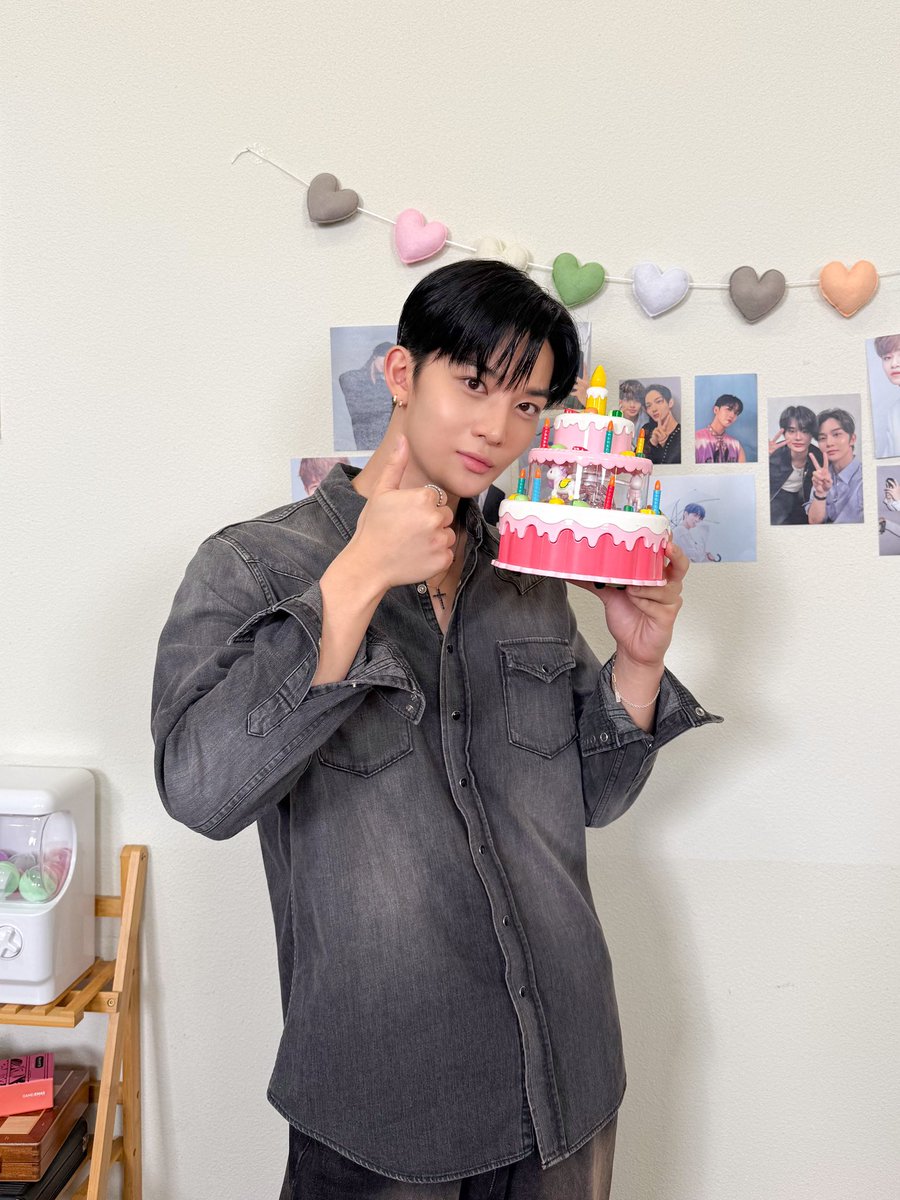 배진영 (BAE JIN YOUNG) tweet media