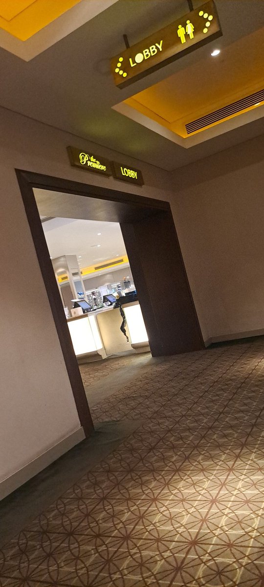 pahlevi2223's tweet photo. Ditunggu di toilet
#gaysemarang
#dpmall https://t.co/dc9oz42PNG