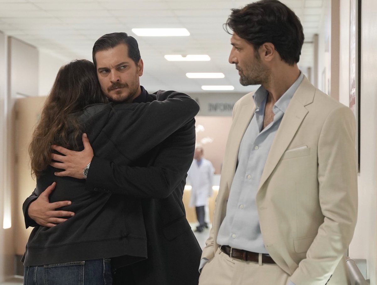 sahiplenici erkek tutuşu