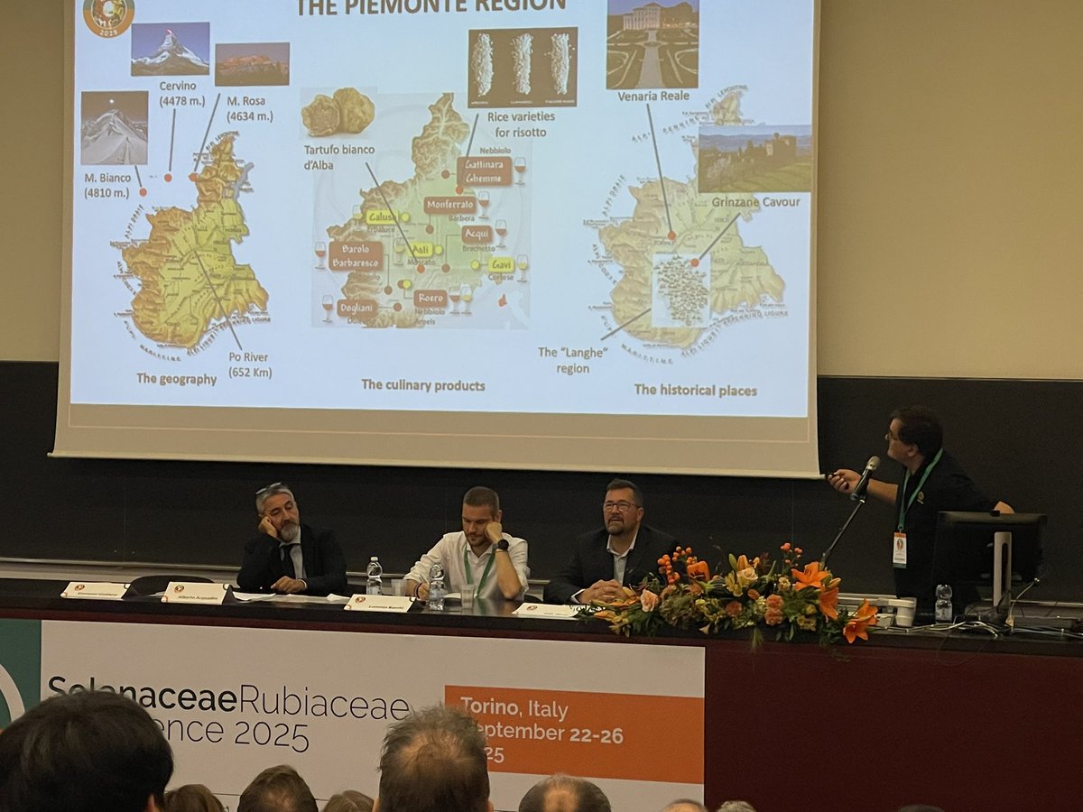 KamounLab's tweet photo. Giovanni Giuliani and colleagues kicking off #SolRub2025 Solanaceae And Rubiaceae Genetics And Genomics International Conference in Turin ๐ฎ๐น https://t.co/amjK1GwpD2