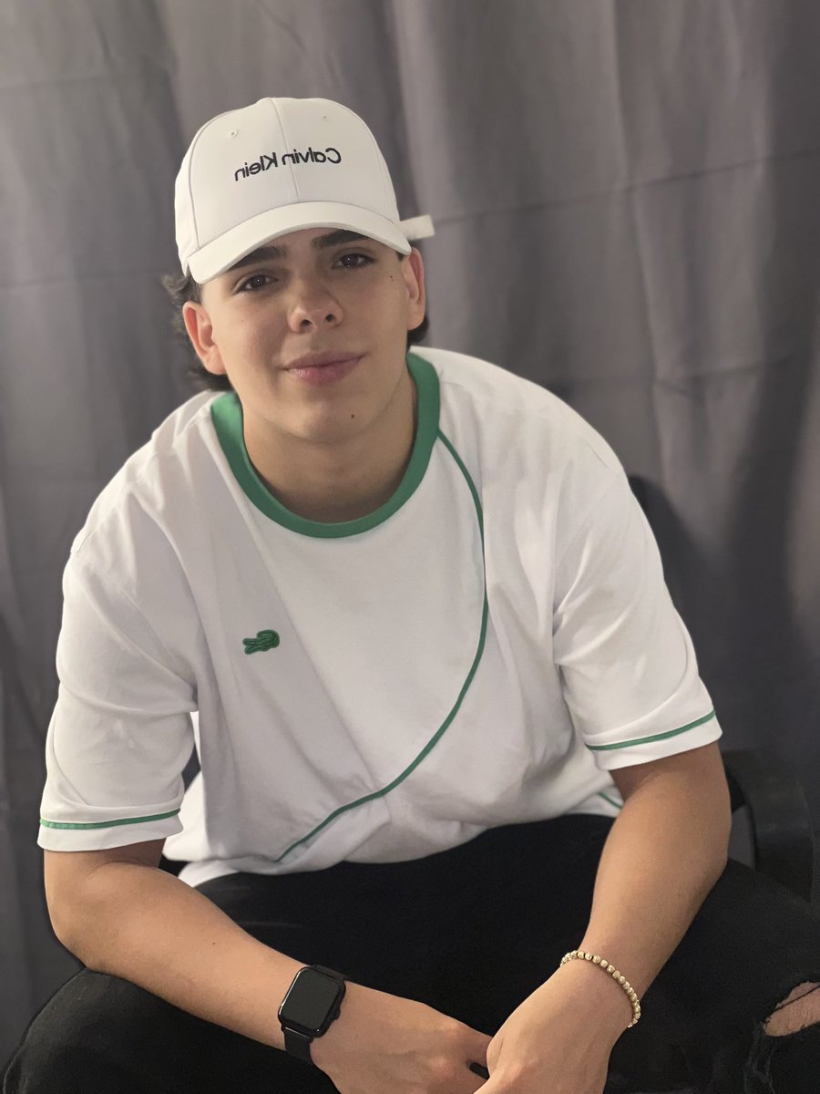 sebaspayarezz's tweet photo. 🤭 https://t.co/CLcYCNxNCi