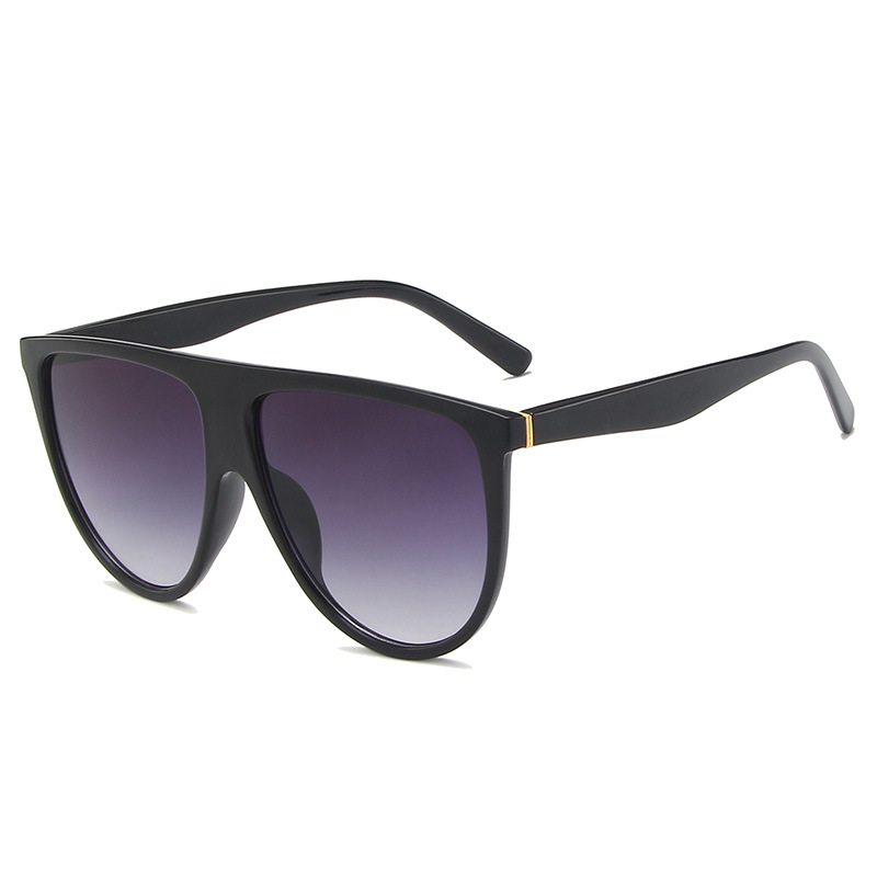 EproloApp's tweet image. Stylish. Comfortable. Protective. 😎
Find your perfect pair of sunglasses today. 
#sunglasses #fashion #uvprotection #dropshipping #eprolo