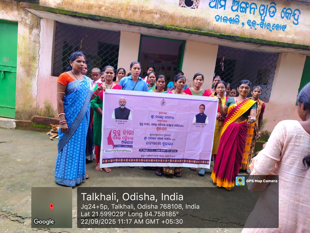 SiddharthNPaul's tweet photo. Social Mobilization Awareness Activity During SNSPA By MAA Gruha Team At Talkhali Village, Kantapali PHC, Barkote, Deogarh, Odisha
#SwasthNariSashaktParivar https://t.co/GWlVAhipmC