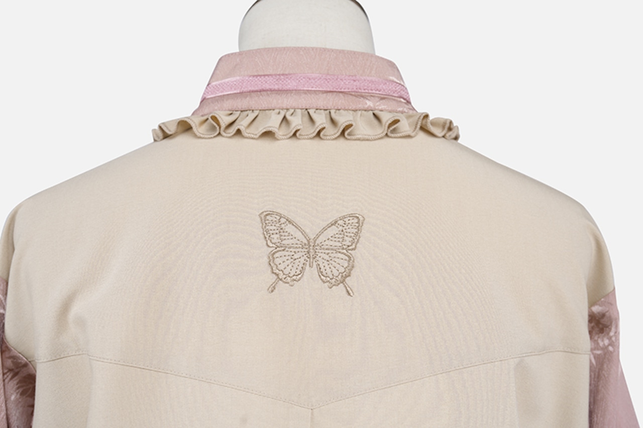 古布　2ウェイ　繭袋に刺し子(花びら、丸)ちょっぴり大人可愛い半袖ブラウス 古布 2ウェイ 繭袋に刺し子(花びら、丸)ちょっぴり大人可愛い