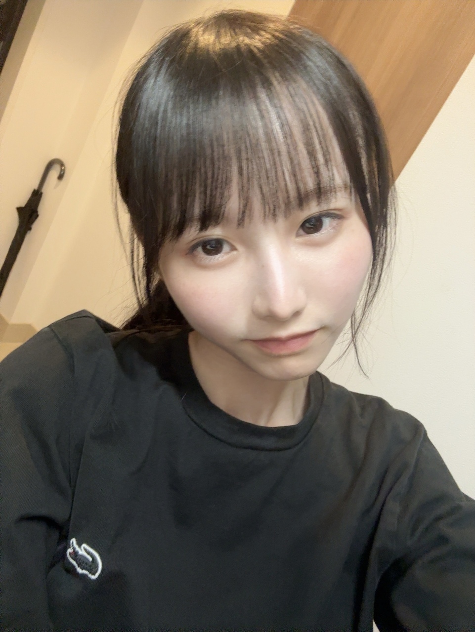 高井俐香 サイン入り写真 2025年(ヨリ) 日向坂46ブログ画像bot on X: