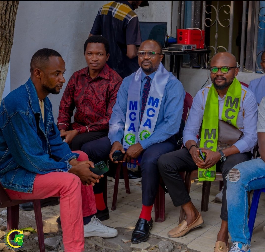 CITOYEN CHRIS BAKADIFUILA (@bakadifuilachri) on Twitter photo Au Temple de la BONNE GOUVERNANCE et lutte contre la CORRUPTION, siège national du MCA, dans la vision éclairée de son Président national Kas KASONGO KALALO <a href="/KasongoKas/">✍️(3K) KASONGO KAS</a>, nous avons pris l'engagement d'honorer les 3 engagements du Mouvement Congo en-Avant étant Booster du Parti. Au Temple de la BONNE GOUVERNANCE et lutte contre la CORRUPTION, siège national du MCA, dans la vision éclairée de son Président national Kas KASONGO KALALO <a href="/KasongoKas/">✍️(3K) KASONGO KAS</a>, nous avons pris l'engagement d'honorer les 3 engagements du Mouvement Congo en-Avant étant Booster du Parti.