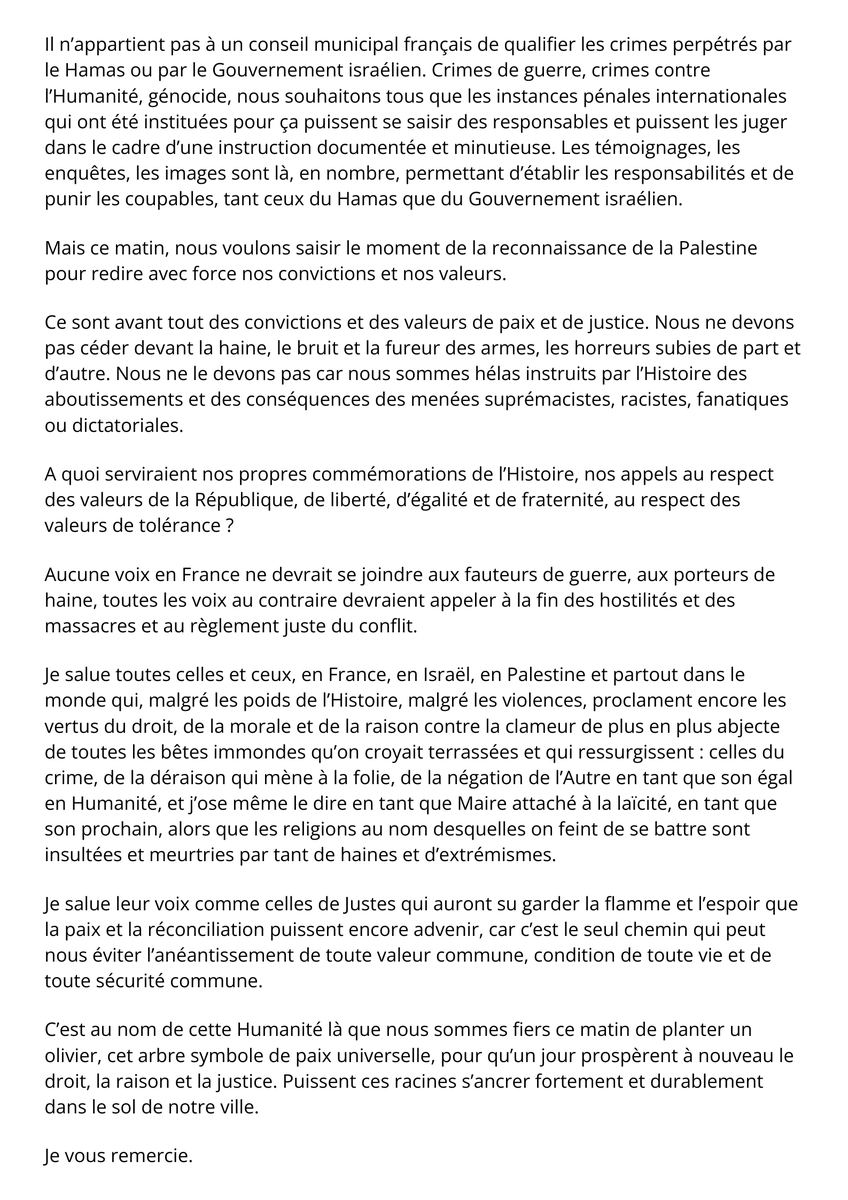 olivierbianchi1's tweet photo. Aujourd'hui, la France reconnaît l'État de Palestine à l'ONU. Une position pour une solution politique à deux États. 
#ClermontFerrand salue ce geste et, loin des outrances et des extrémismes, choisit de planter un olivier symbole de paix. Déclaration officielle  ⬇ https://t.co/l13uxgWg0L