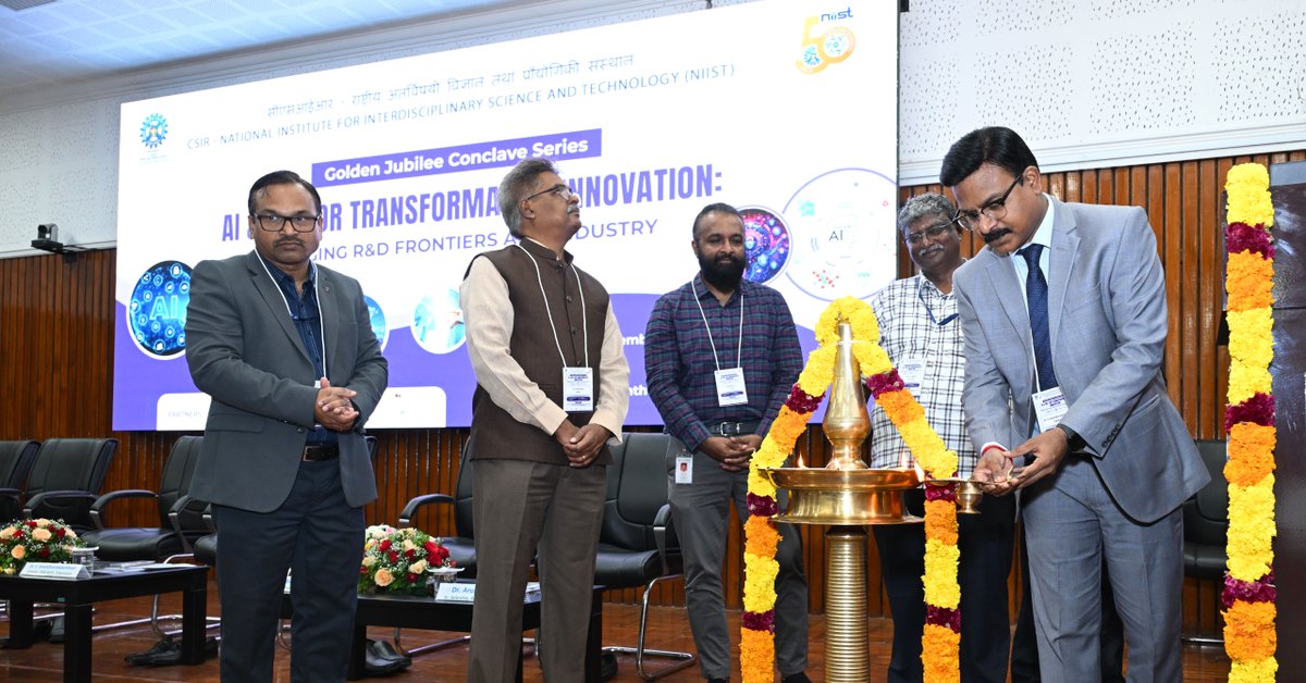 PIBTvpm's tweet image. CSIR-NIIST Hosts Conclave on AI &amp;amp; ML for Transformative Innovation: Bridging R&amp;amp;D Frontiers and Industry

pib.gov.in/PressReleasePa…