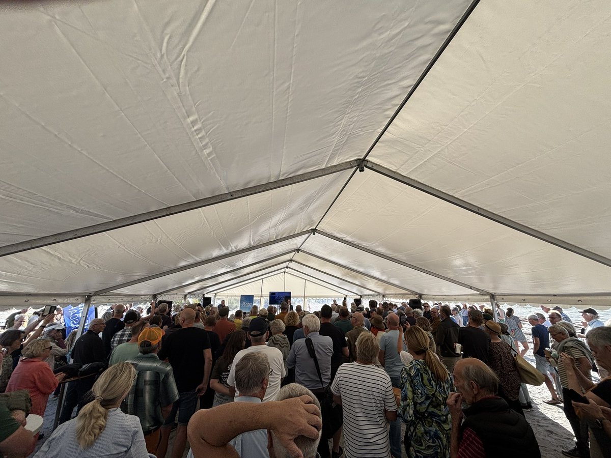 Tak til alle, der deltog i vores informationsmøde om Sejerø Seascape projektet! 100% optur over det imponerende fremmøde og de mange gode spørgsmål og samtaler. Og tak til <a href="/Heunicke/">Magnus Heunicke</a> og Karina Vincentz for at deltage. Much appreciated! <a href="/WWFdk/">Verdensnaturfonden</a>