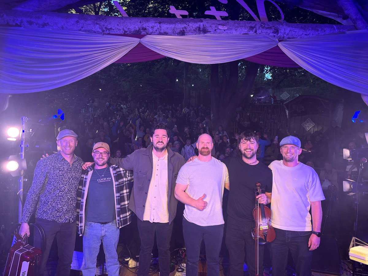 Corner Boy tweet media