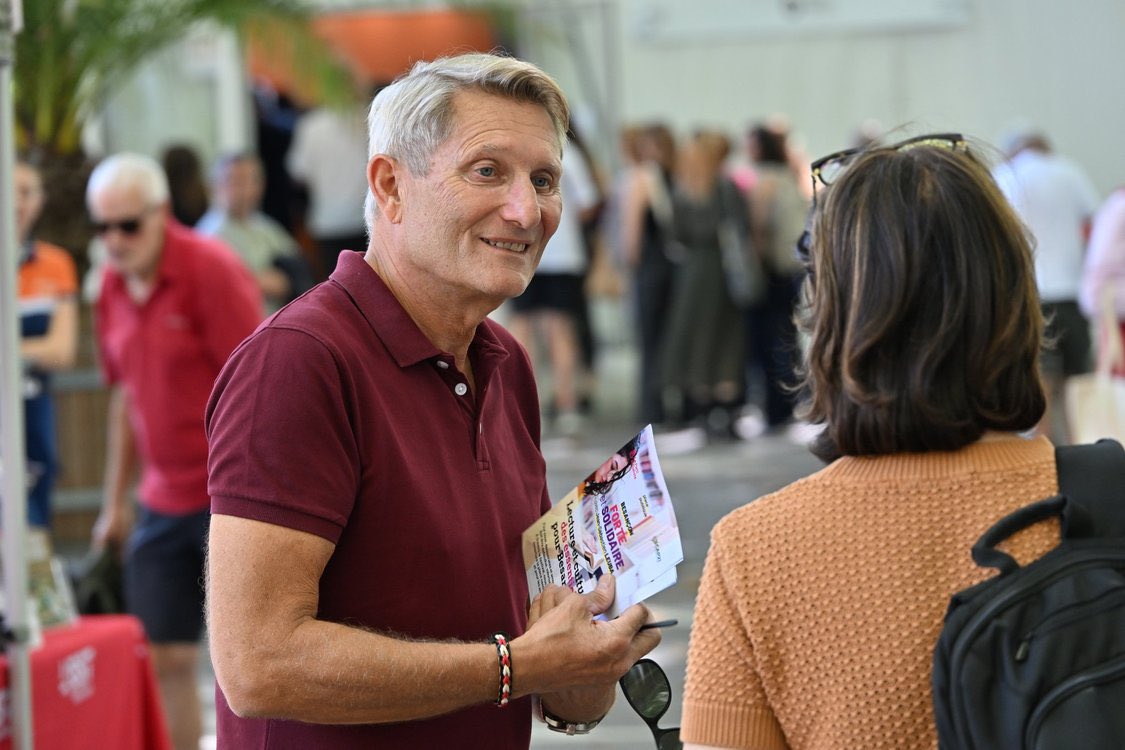 📚 Une nouvelle fête du livre à #Besançon : LE LIVRE QUI RELIE !

👉 Le 23 avril, partageons nos lectures entre écoliers, voisins et habitants

⚠️ En plus de Livres dans la Boucle, qui doit perdurer !

Pour que la lecture demeure accessible, émancipatrice et créatrice de liens !