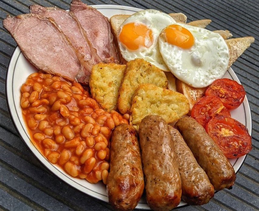 No Context Brits tweet media