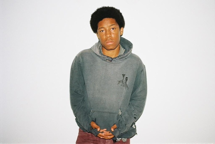 rocksound's tweet image. KennyHoopla has released a dance-punk EP titled 'Conditions Of An Orphan//’, co-produced by Paramore's Zac Farro rocksound.tv/news/kennyhoop…