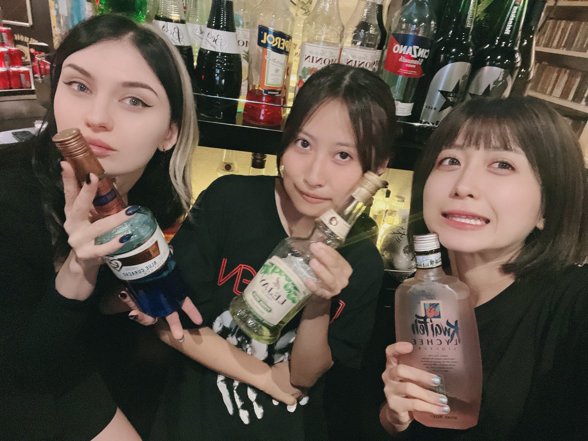 こ*ご様 D≒SIRE　xxxBLUE 限定CD 　名古屋ライブ限定　V.I.P 5番目のディスク (@disk_05) / X