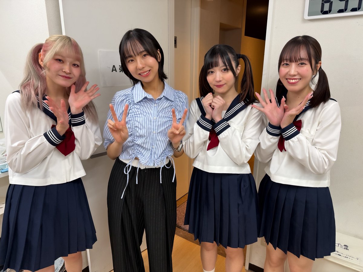 RENA LANGE 　春服　桜咲くツイードジャケット　卒業式　入学式 ネオアゲ（UP UP NEW AGE） on X: 