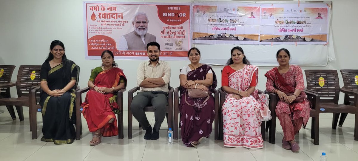 આજરોજ ઘટક વાલમ માં પોષણ ઉત્સવ અંતર્ગત ઉજવણી કરવામાં આવી જેમાં પ્રાંત સાહેબ,એ પી એમ સી ચેરમન,તાલુકા તથા નગર પાલિકા પ્રમુખ,ટી એચ ઓ.તથા સી ડી પી ઓ હાજરી આપી 
#PoshanUtsav2024 #Mehsana #ICDS_Mehsana@Poshan_Mehsana
<a href="/ddo_mehsana/">DDO Mehsana</a>
<a href="/WCDGujarat/">Women & Child Development, Govt of Gujarat</a>
<a href="/CollectorMeh/">Collector Mehsana</a>